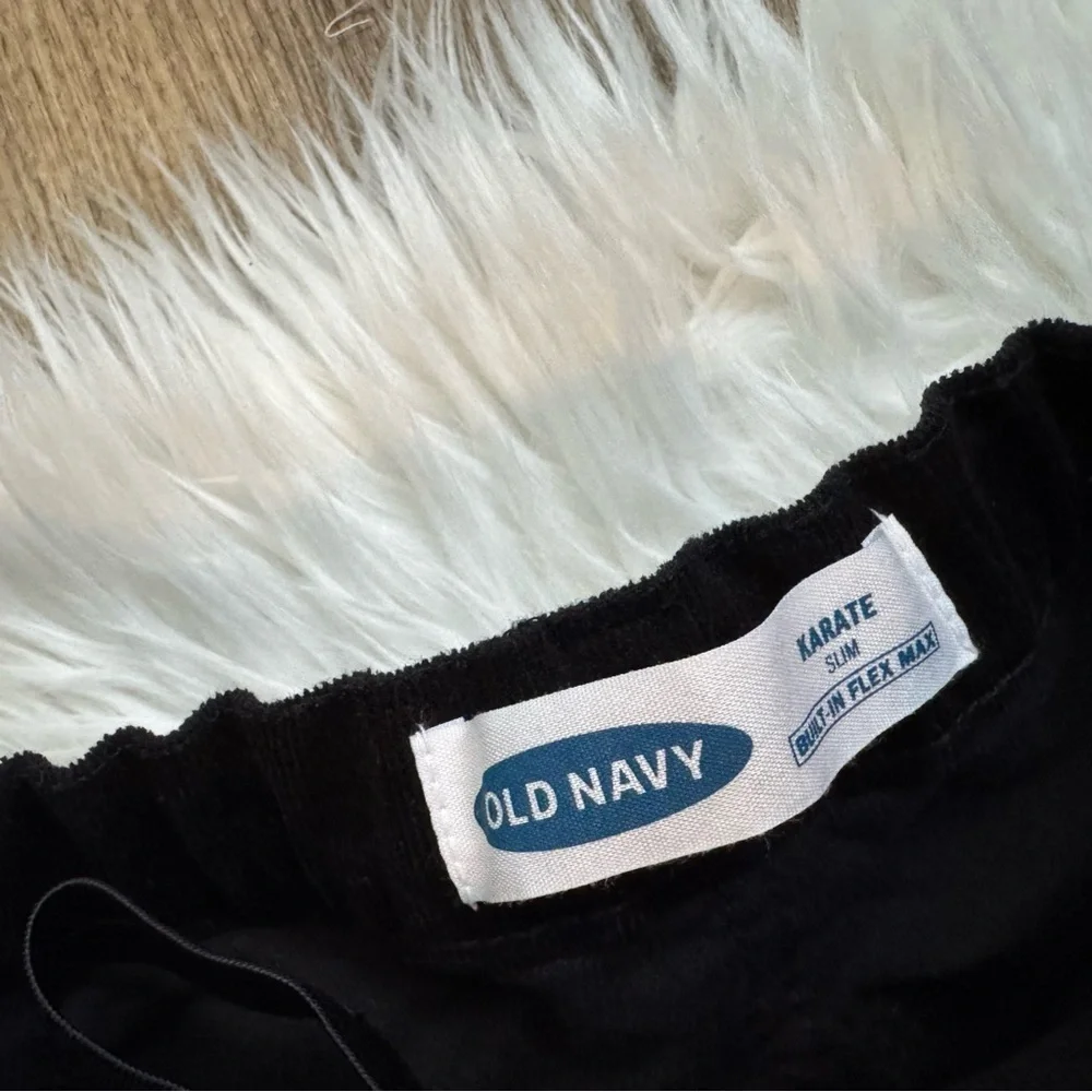 Old Navy‎ Girls Black Corduroy Pants Size 8 Pull On Slim Stretch